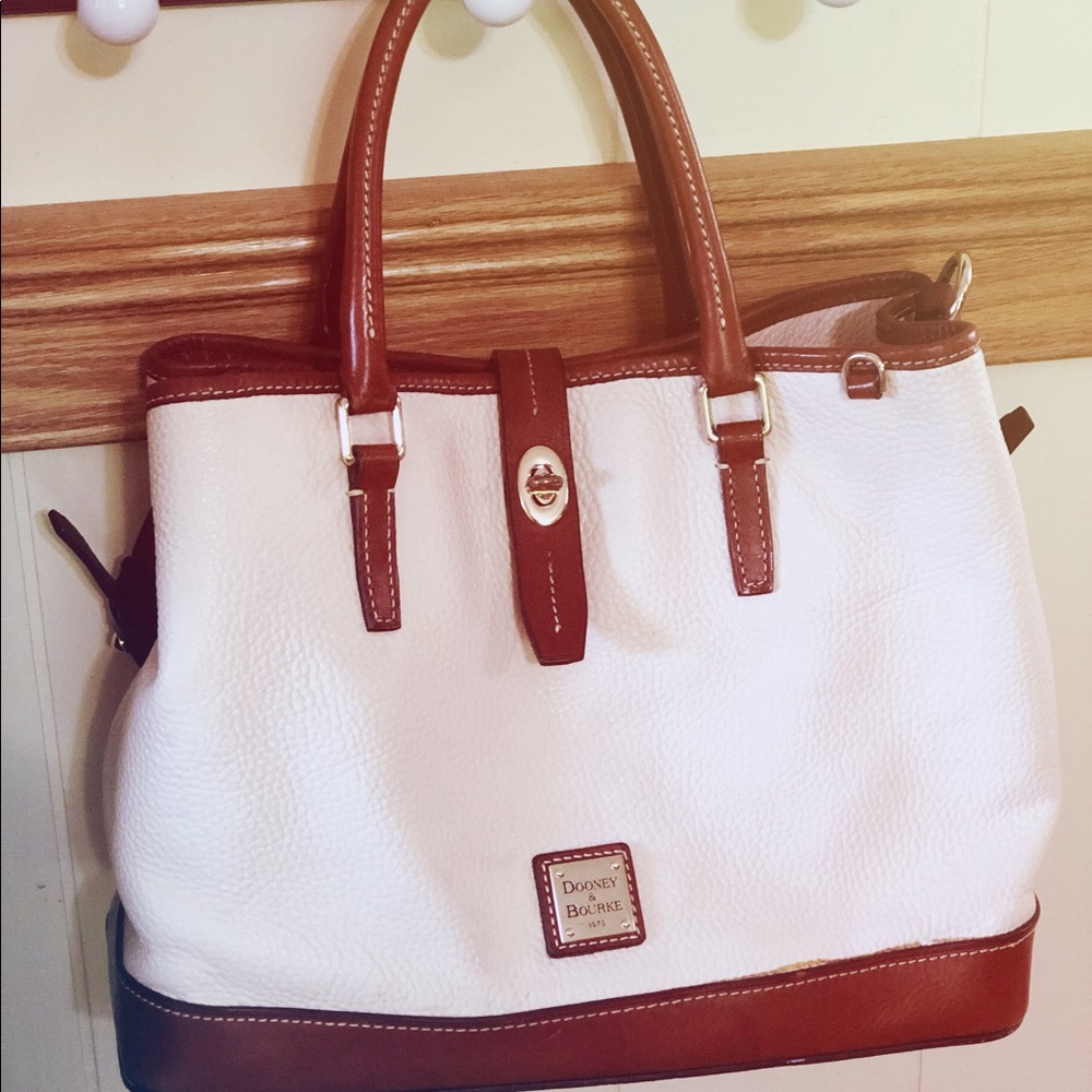 Dooney & Bourke Purse
